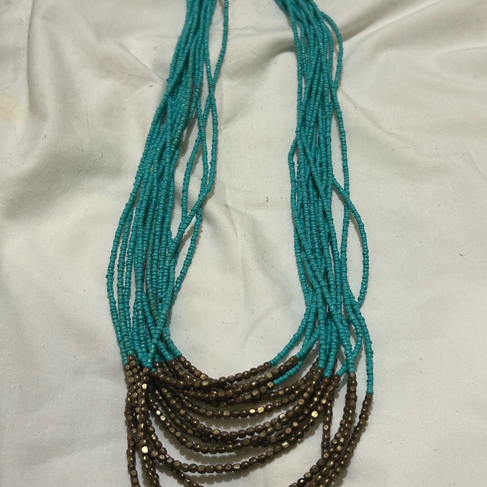 Paparazzi Necklace and earrings set - Picture 7 of 8